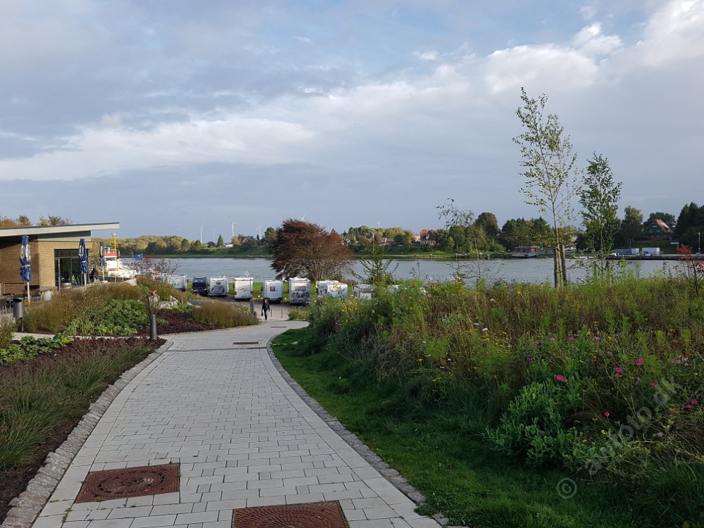 2017-10-02 17.24.46.jpg